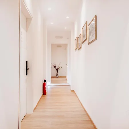 Coliseum Sweet Gasthuis Rome