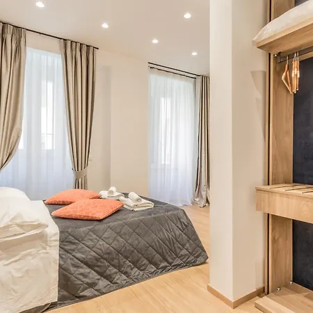 Coliseum Sweet 4* Rome