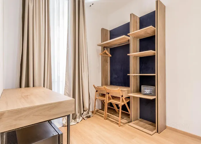 ゲストハウス Coliseum Sweet