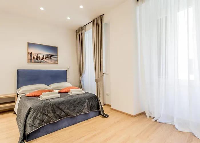 Coliseum Sweet 4* ローマ