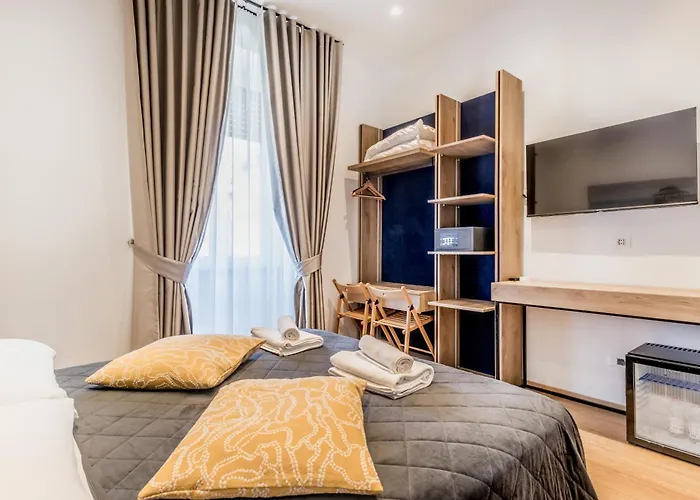 Coliseum Sweet ゲストハウス 4*