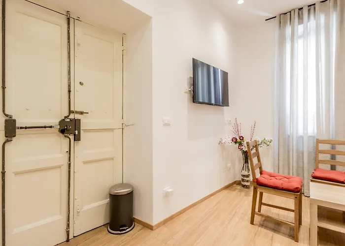 Coliseum Sweet ゲストハウス